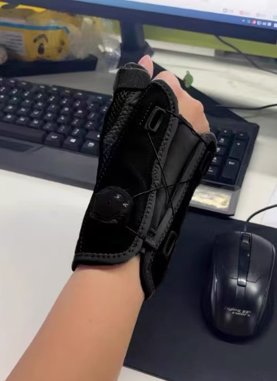 Adjustable Wrist Brace Support